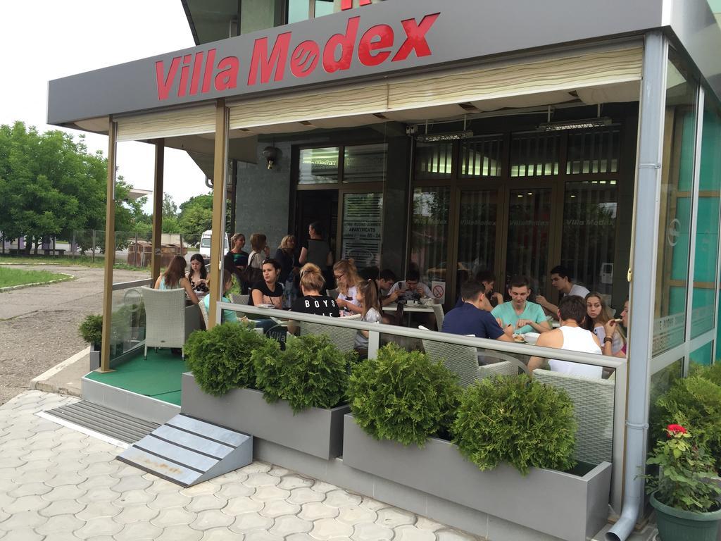 Guesthouse Villa Modex Парачин Екстер'єр фото