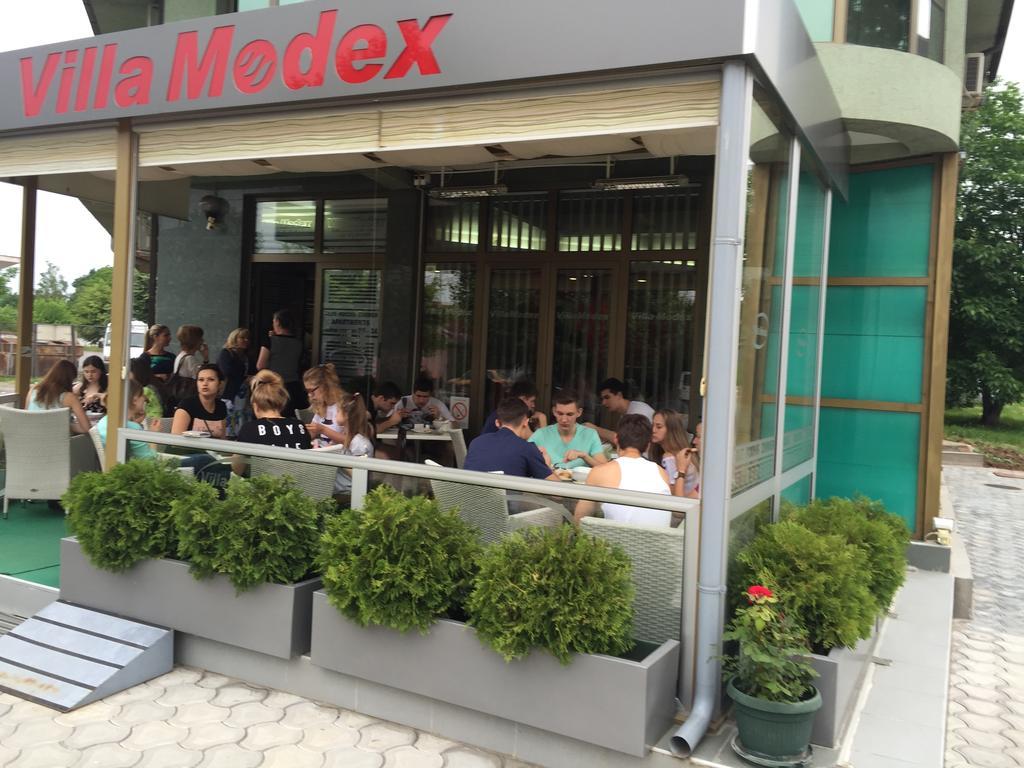 Guesthouse Villa Modex Парачин Екстер'єр фото