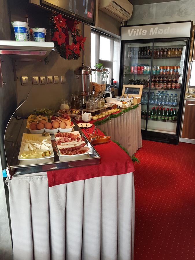 Guesthouse Villa Modex Парачин Екстер'єр фото