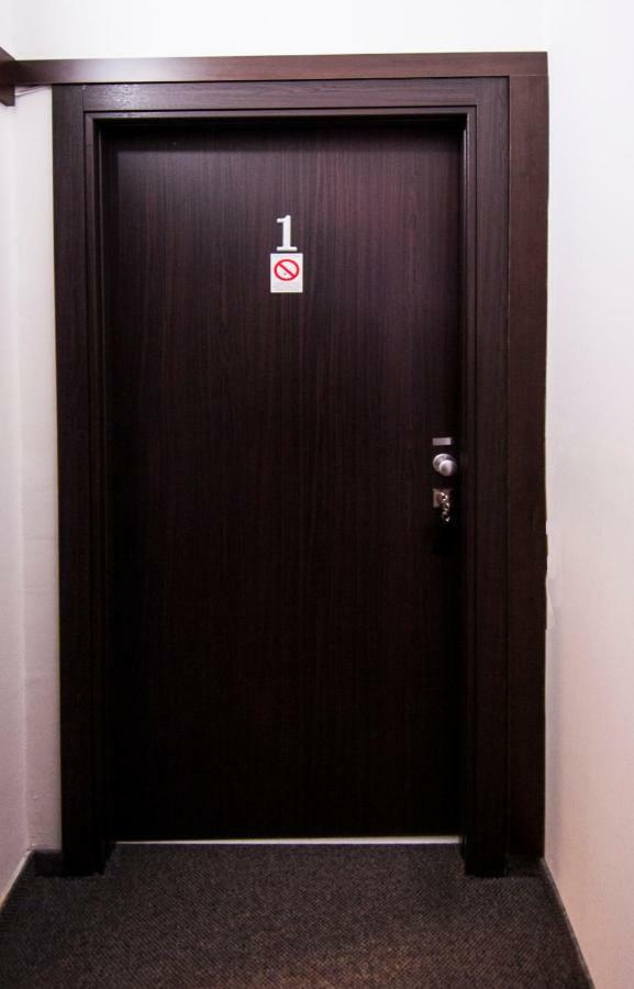 Guesthouse Villa Modex Парачин Екстер'єр фото